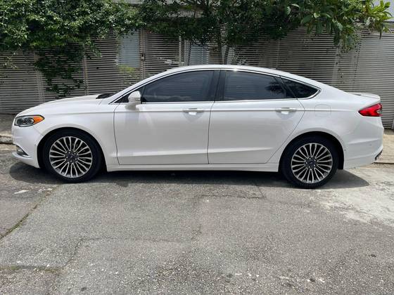 FORD FUSION 2.0 TITANIUM AWD 16V GASOLINA 4P AUTOMÁTICO FORD FUSION 2.0 TITANIUM AWD 16V GASOLINA 4P AUTOMÁTICO